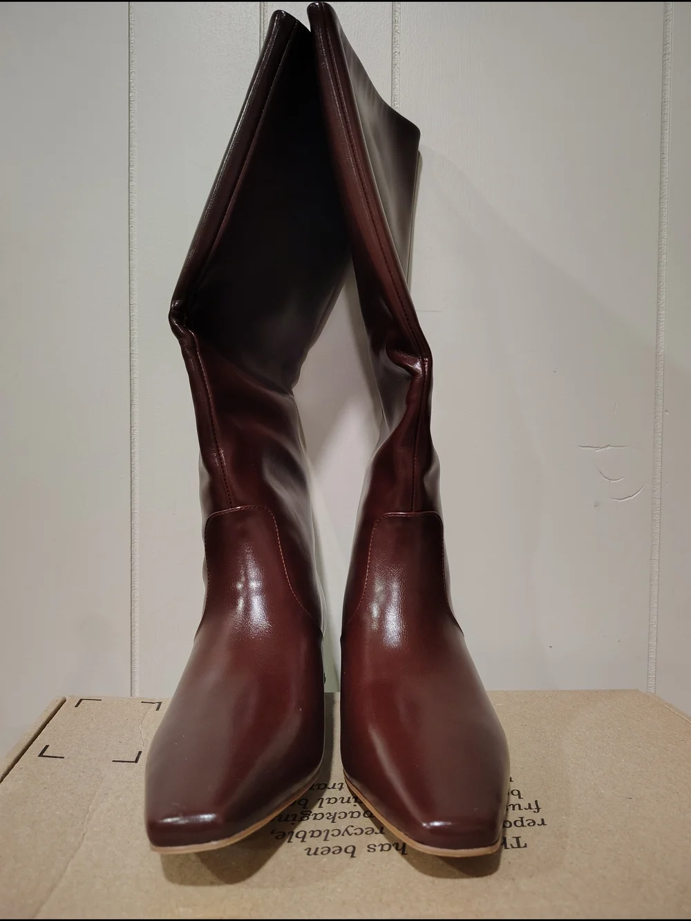 Women's  Mucccute Brown Knee-High Square Toe Boots